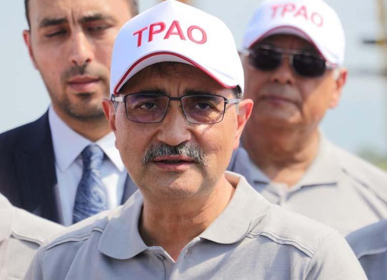 Adanada 358 metrede petrol bulundu Bakan Dönmez yerinde inceledi: Bu bir rekor