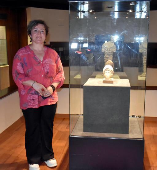 Tanrıça Athenanın 2 bin 300 yıllık heykel başı, 27 yıl sonra sergide