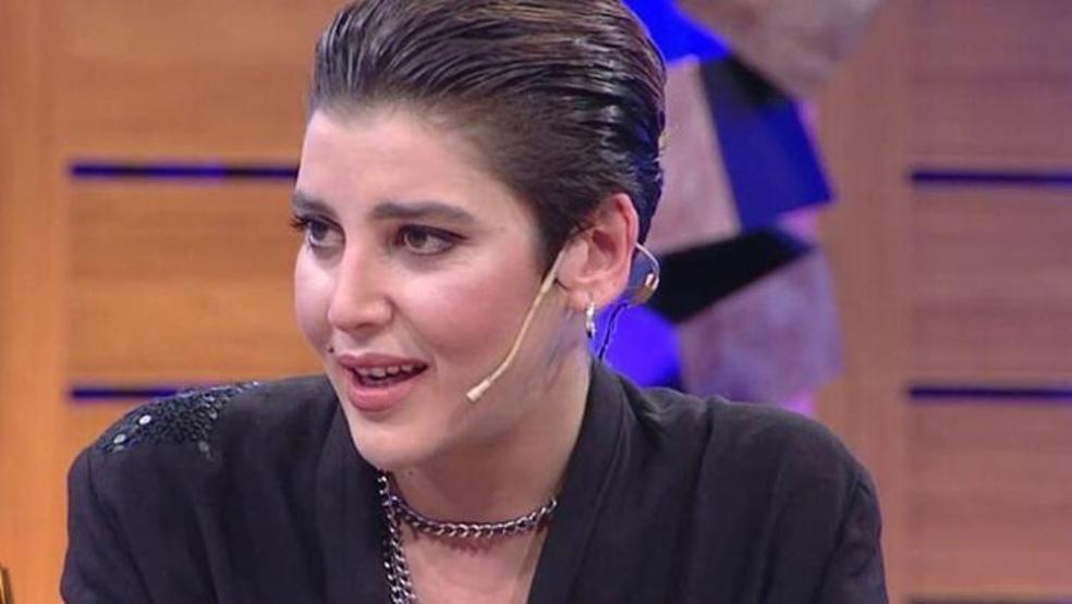 Senem Kuyucuoğlundan cesur poz