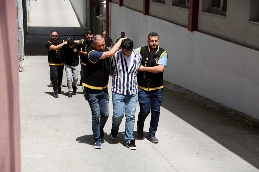 Adana’da oto galericiyi çapraz ateşle öldüren katiller, Adıyaman’da yakalandı