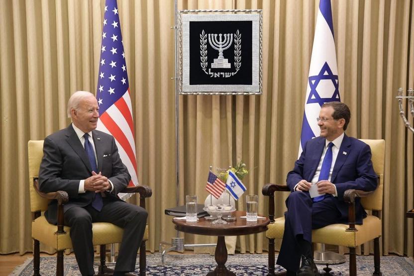 Biden, İsrail Cumhurbaşkanı Herzog ile bir araya geldi