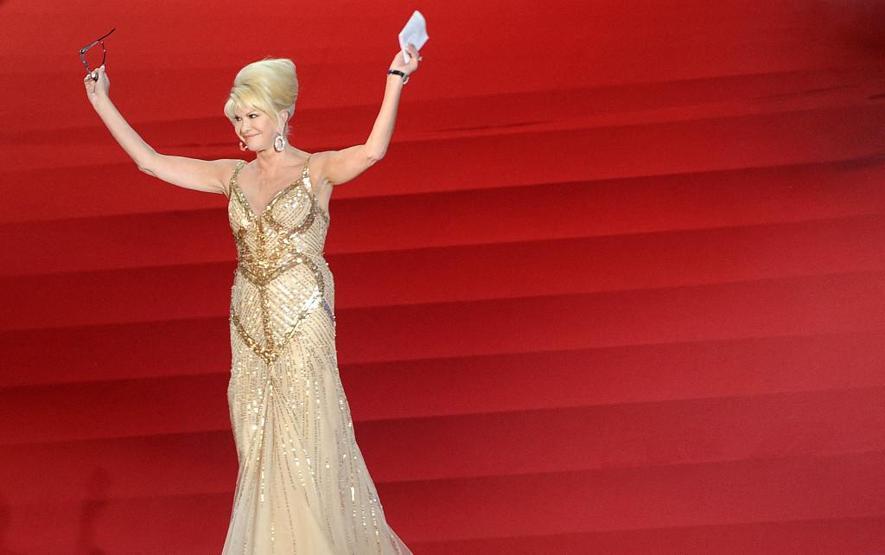 Donald Trumpın eski eşi Ivana Trump hayatını kaybetti