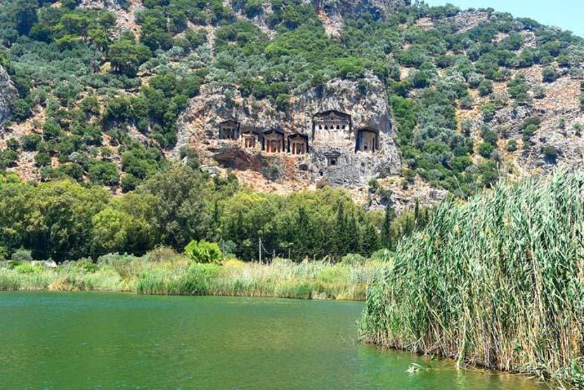Doğa harikası: Dalyan sazlıkları Manzarayı gören hayran kalıyor