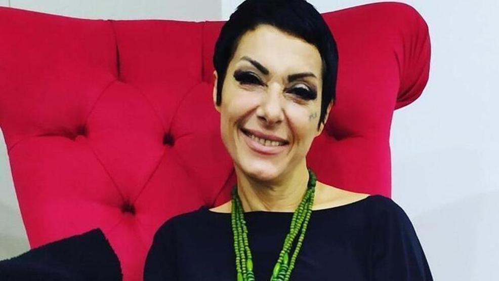 Gülay, İstanbulu terk etti