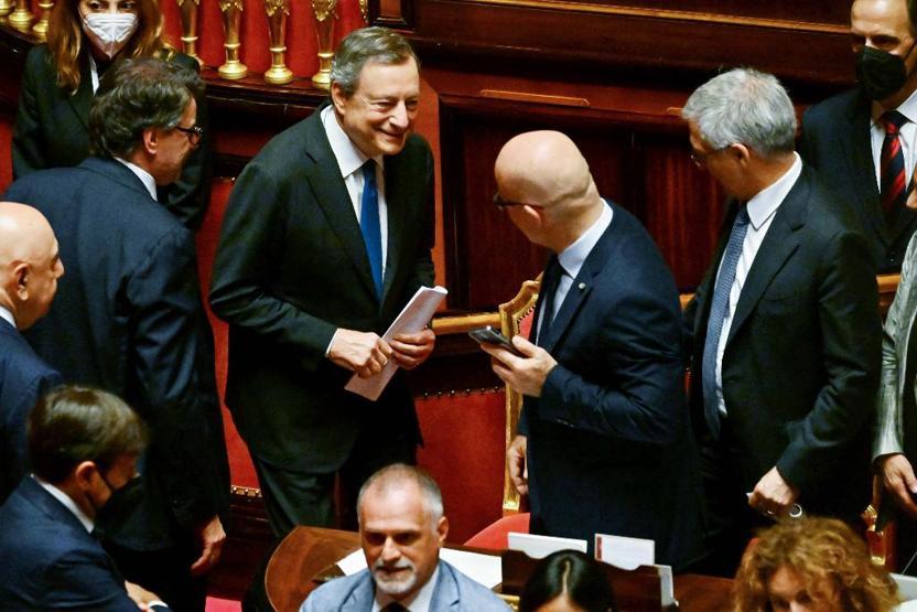 İtalya Başbakanı Draghi, yeniden istifa kararı aldığını açıkladı