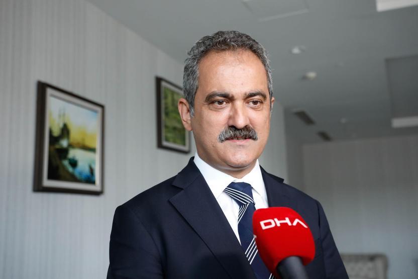 Demirören Medya Mesleki ve Teknik Anadolu Lisesi’nden tarihi başarı... Fen liselerini geride bıraktı