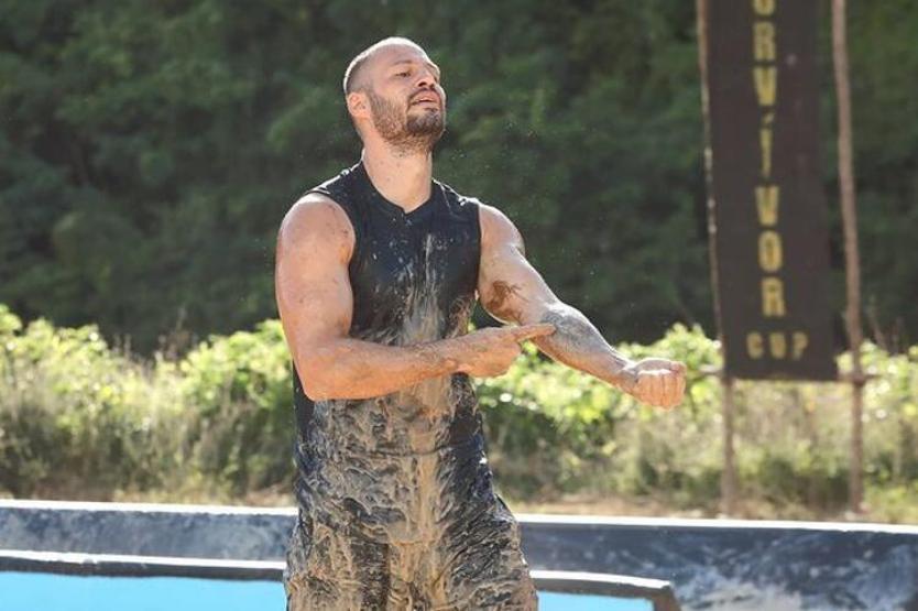 Survivor Atakandan aşk dolu paylaşım