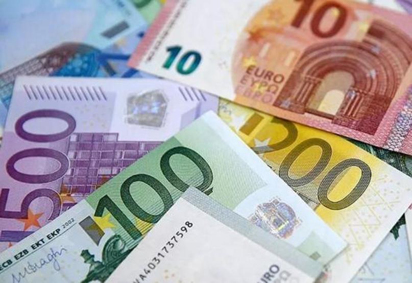 Euro Bölgesi için resesyon beklentisi büyüyor