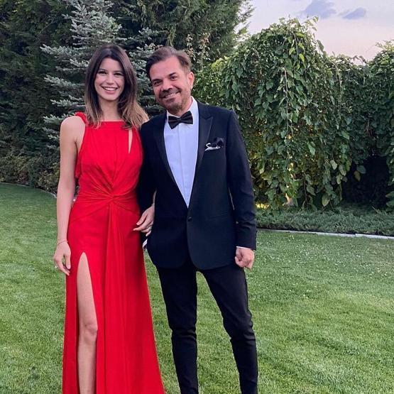 Kenan Doğulu’dan romantik kutlama