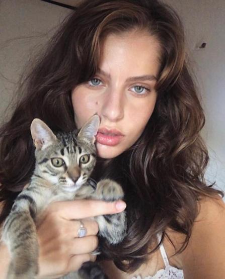 Sosyal medyayı sallayan modelin kim olduğu ortaya çıktı