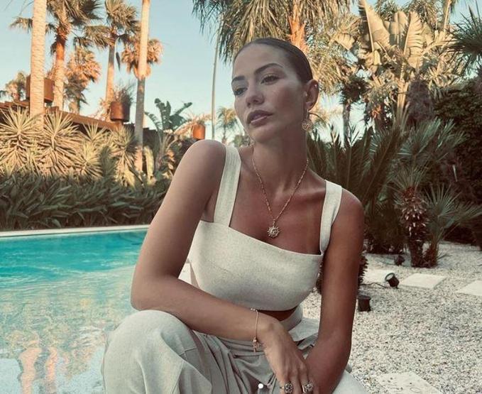 Demet Özdemirin şıklığın bedeli dudak uçuklattı