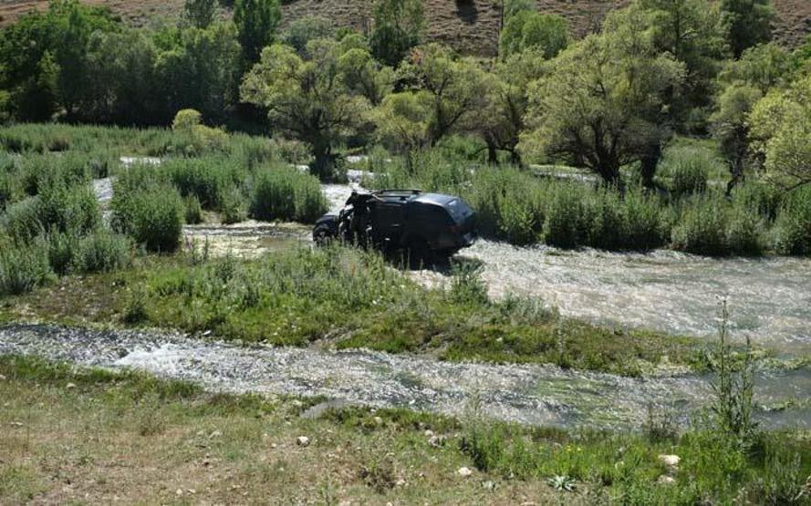 Doğa harikası Girlevik Şelalesi’ne hayat veren gözeler, ziyaretçilerin uğrak yeri oldu