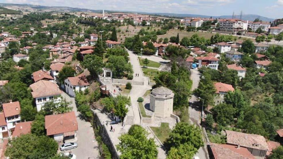 Manzarasıyla hayran bırakan Hıdırlık Seyir Tepesi 3 ayda 63 binin üzerinde misafir ağırladı