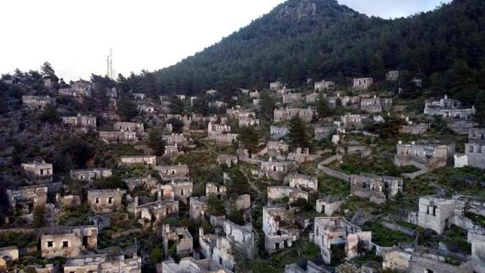 Muğlanın hayalet köyü, havadan görüntülendi