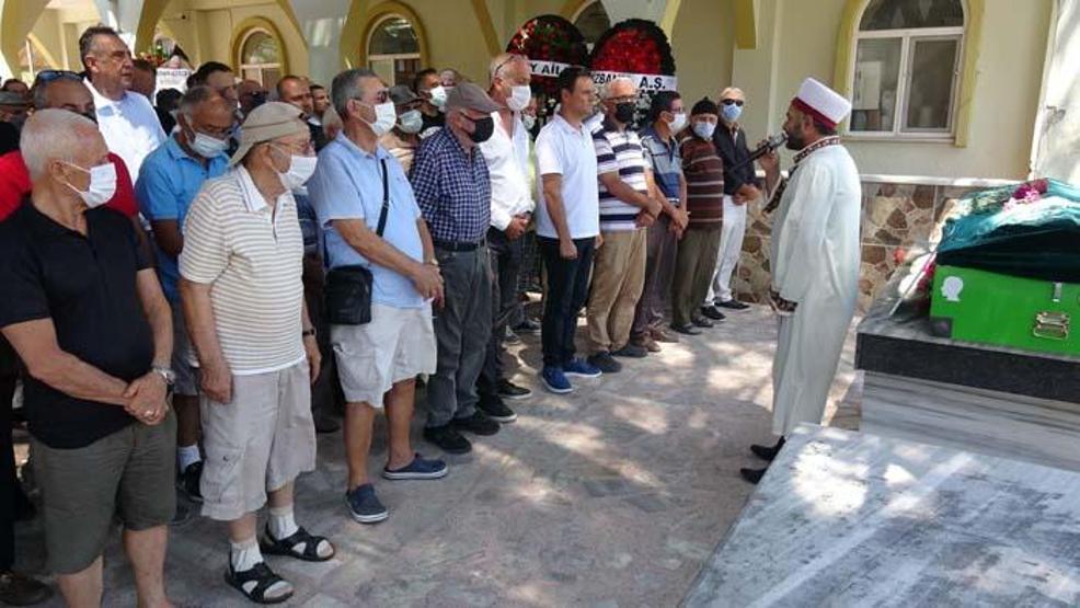 Seslendirme sanatçısı Sungun Babacan, son yolculuğuna uğurlandı