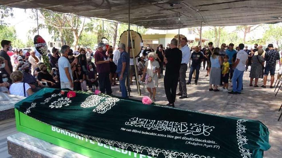 Seslendirme sanatçısı Sungun Babacan, son yolculuğuna uğurlandı