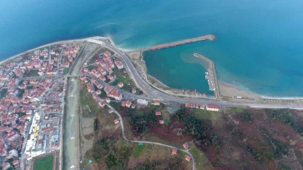 Karadenize 175 kilometre kıyısı olan Sinop, plajları ile dikkat çekiyor