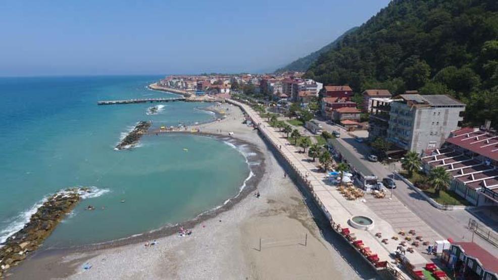 Karadenize 175 kilometre kıyısı olan Sinop, plajları ile dikkat çekiyor
