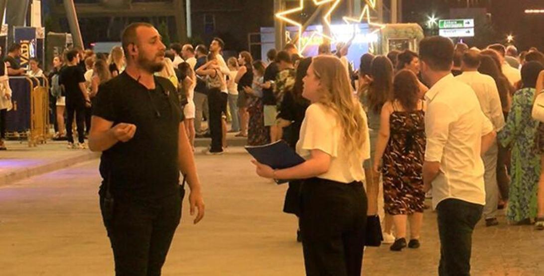 Sertab Erener konserine polis baskını