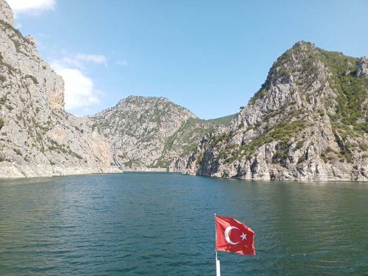 Samsunun doğa harikası Şahinkaya Kanyonu Ziyaretçi akınına uğruyor