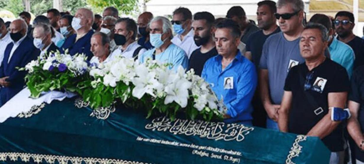 Emel Sayın kardeşi Fatma Tektaşa gözyaşlarıyla veda etti