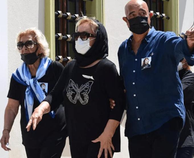 Emel Sayın kardeşi Fatma Tektaşa gözyaşlarıyla veda etti