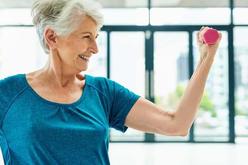 Yaşlılıkta D vitamini eksikliği kemik kırılganlığını artırıyor