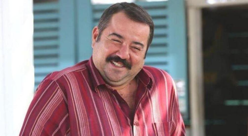 Ata Demirerin yeni mesleği ortaya çıktı
