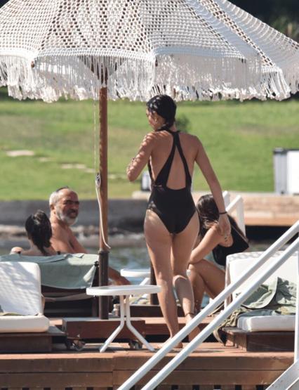 Melisa Berberoğlu tatilde