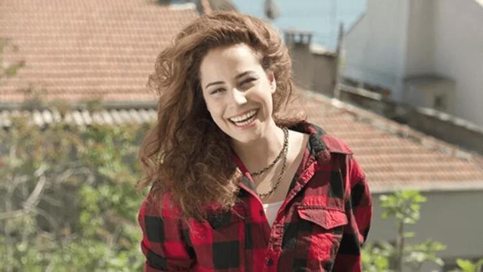 Aslı İnandık herkesi güldürdü