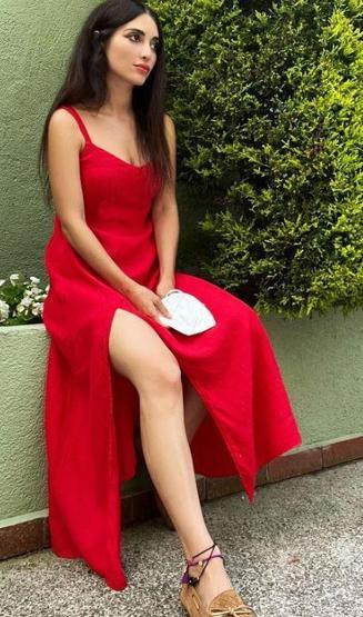 Melike İpek Yalova, yürekleri ısıttı