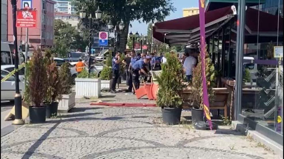Halkalıda caddede silahlı kavga
