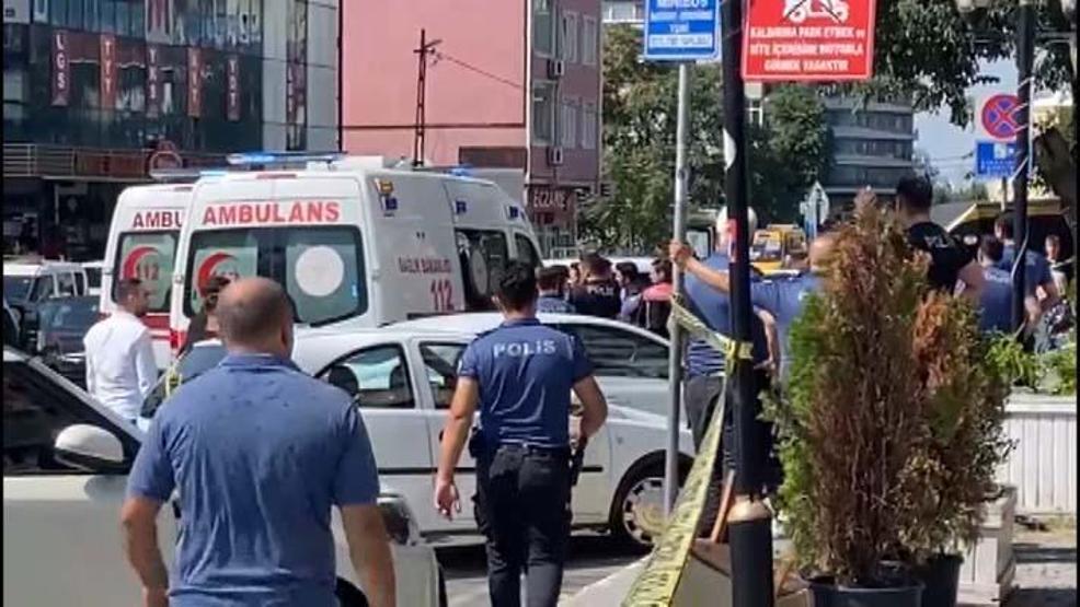 Halkalıda caddede silahlı kavga