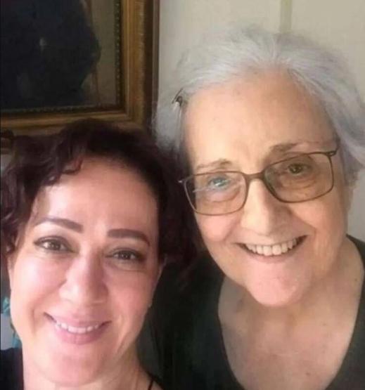 Bennu Yıldırımlar ve Güler Ökten yıllar sonra bir araya geldi