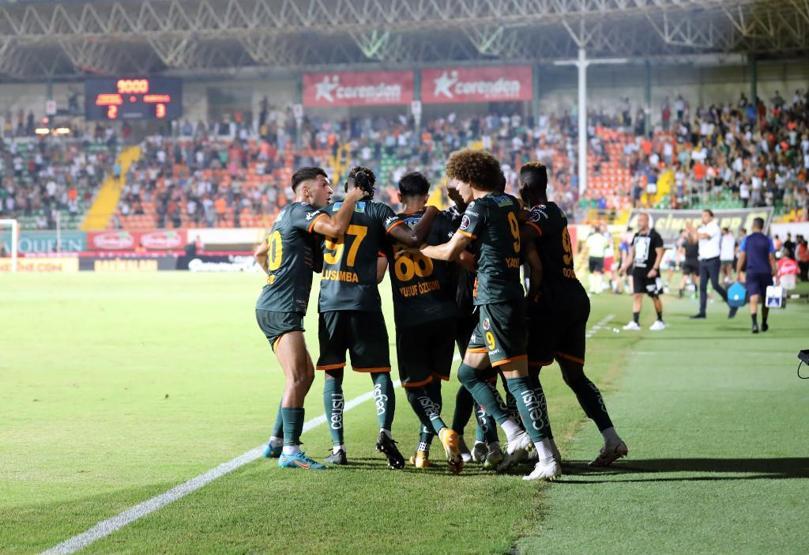 Süper Ligin şampiyonunu ve küme düşecek takımları açıkladılar