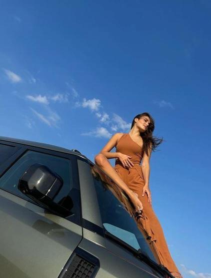 Hande Erçel kesenin ağzını açtı