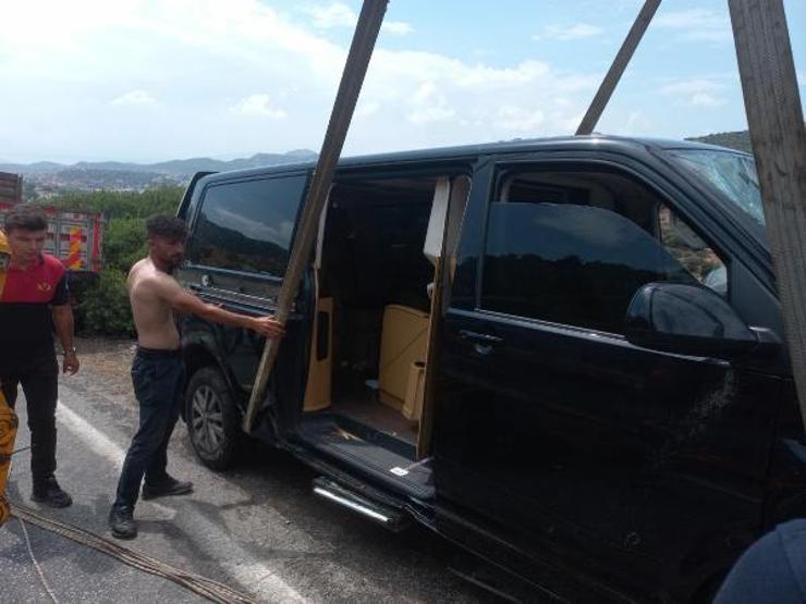 İbrahim Tatlıses, Bodrumda trafik kazası geçirdi Son sağlık durumu hakkında açıklama