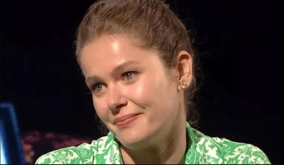 Burcu Biricik ilk kez anlattı: Abim benim okumam için okumadı