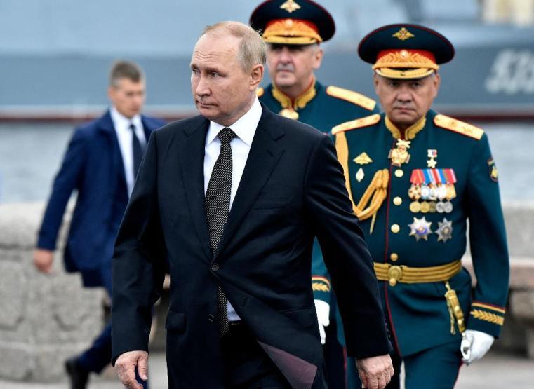 İngiltereden flaş Sergey Şoygu iddiası: Putin saf dışı bıraktı