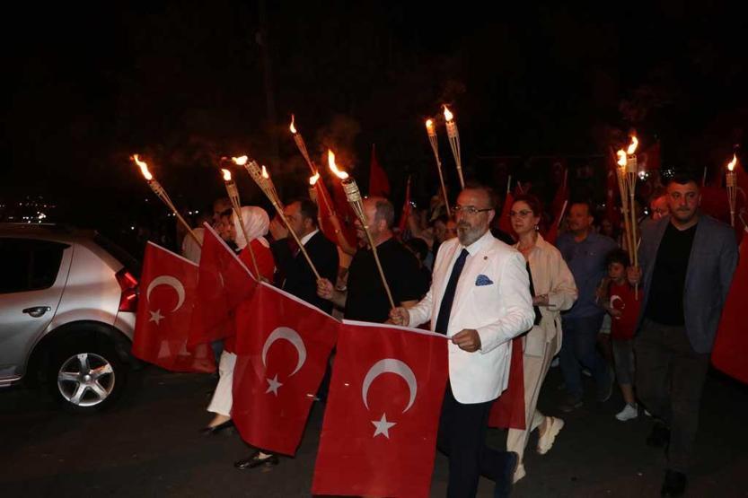 Edirne ve Tekirdağda fener alayı yürüyüşü