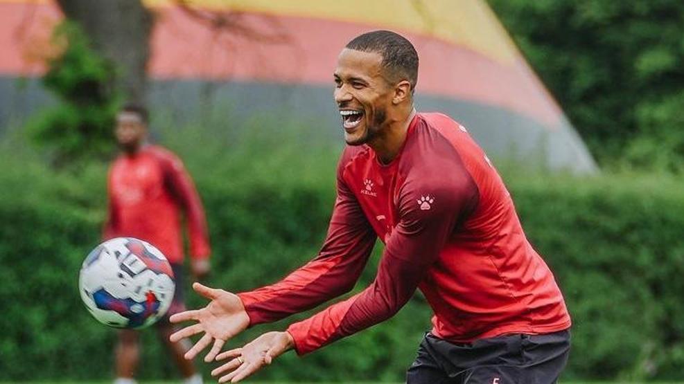Fenerbahçenin Troost-Ekong teklifi reddedildi