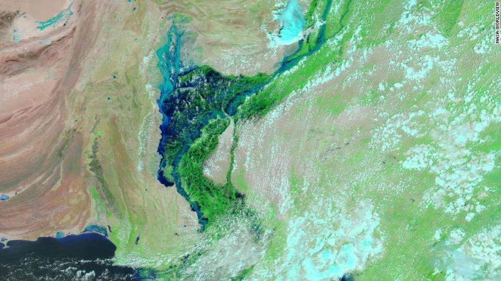 Pakistandaki sel felaketi: 100 km çapında göl oluştu