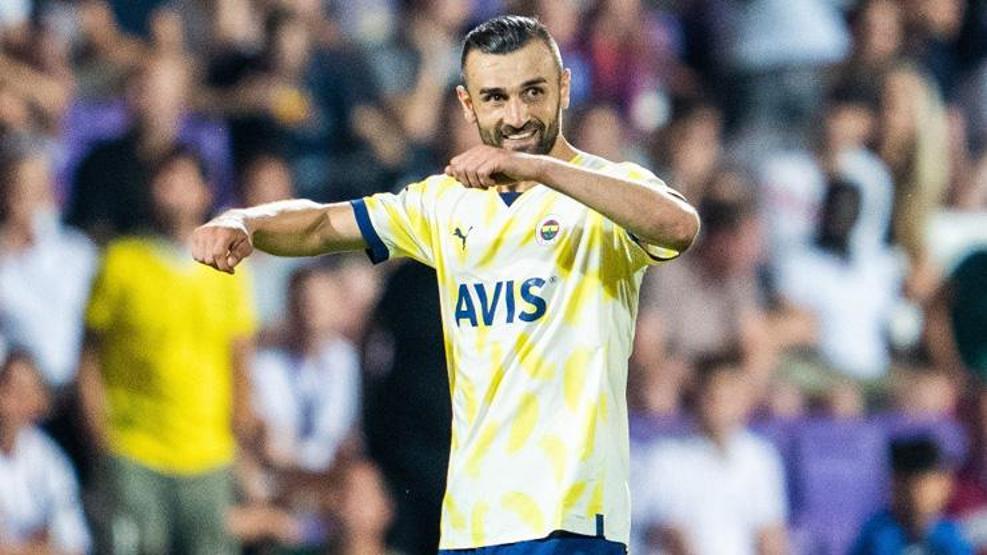 Dinamo Kiev Serdar Dursuna talip oldu