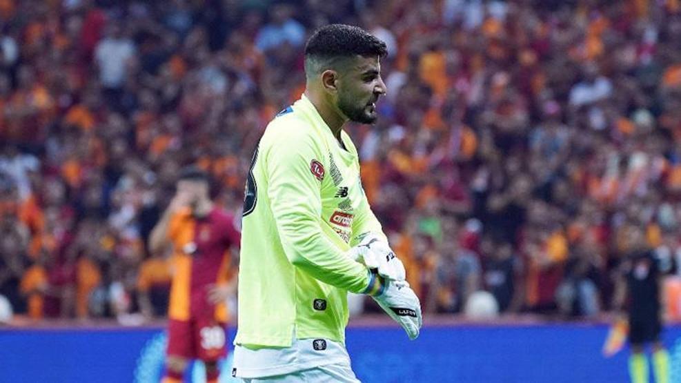 Galatasaray-Konyaspor maçında sinirler gerildi