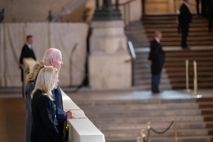 ABD Başkanı Biden, Kraliçe II. Elizabethin cenazesine katılmak üzere İngilterede