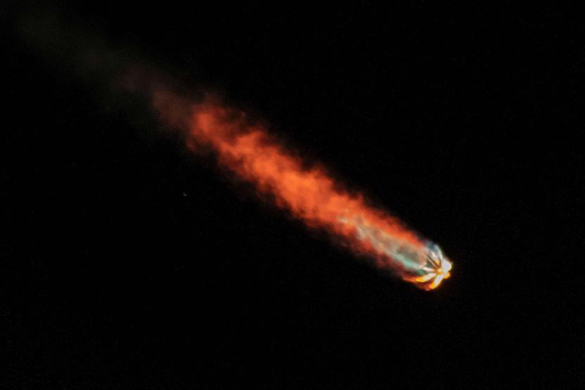 SpaceX, uzaya 54 Starlink uydusu daha gönderdi