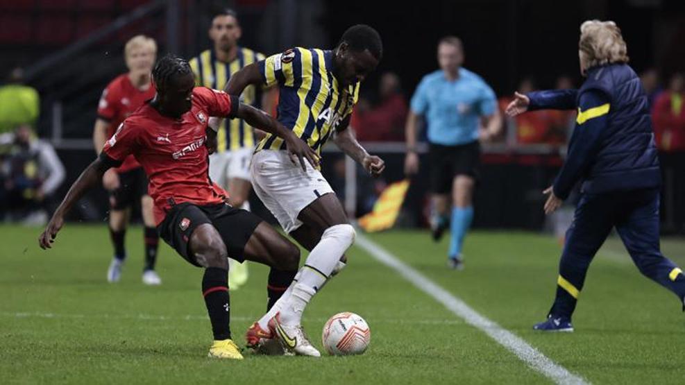 Napoli iki Fenerbahçeli için derbiye geliyor