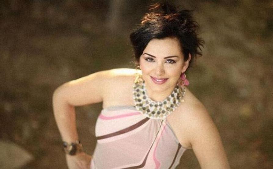 Esra Ceyhan kızıyla fotoğrafını paylaştı ve sitem etti