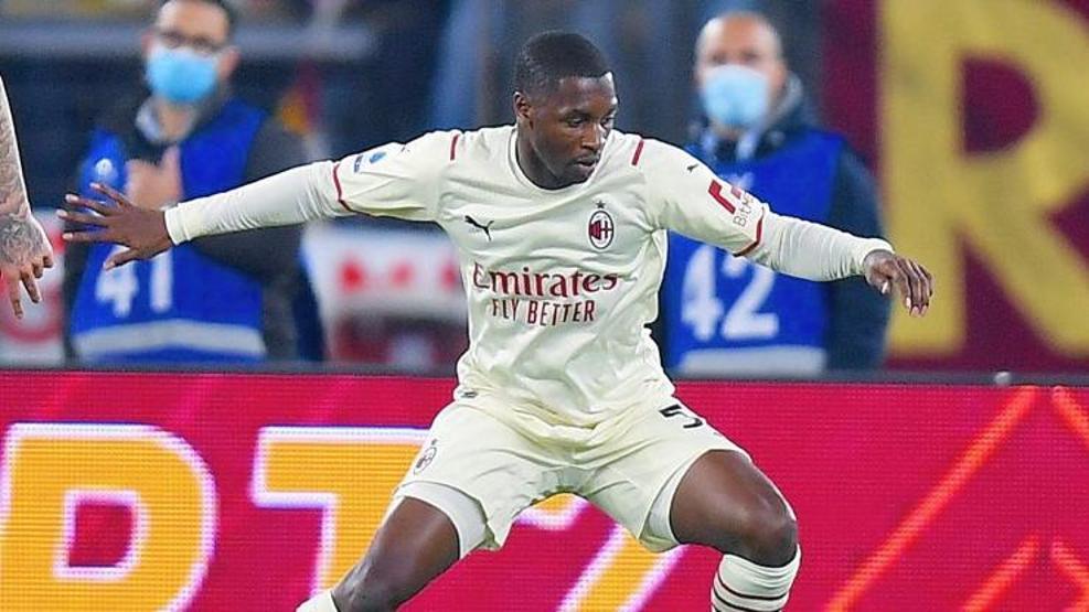 Galatasaray sol bekini Milanda buldu