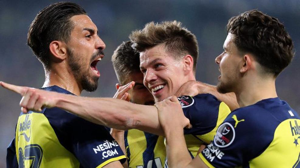 Fenerbahçede sürpriz ayrılık